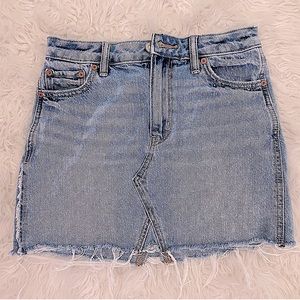 American Eagle jean skirt size 0